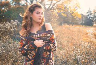 Anysa in the Fall