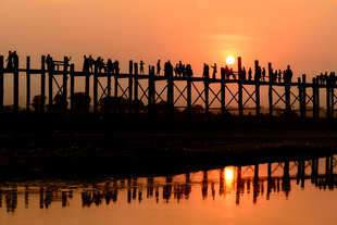 U Bein Bridge Sunset