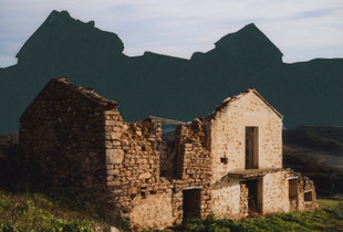 A house from which we can see the sky
