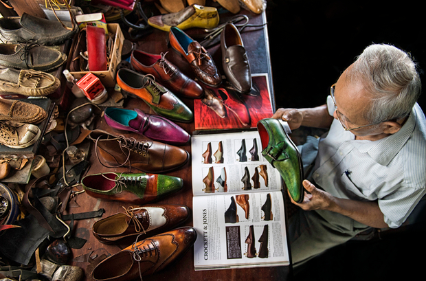 90 years old shoemaker