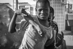 Under Cover, Senegal