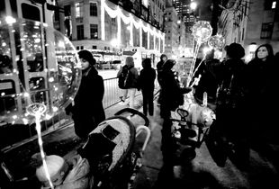 A More Intimate Holiday Season Light Show - a New York Moment