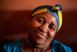 Embracing Heritage Elegance: A Radiant Xhosa Celebration