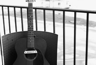 River Guitar