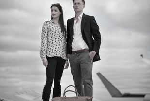 Buffalo Hyde Bags - Just chilling on the wing of a plane