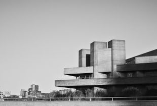 [national theatre]