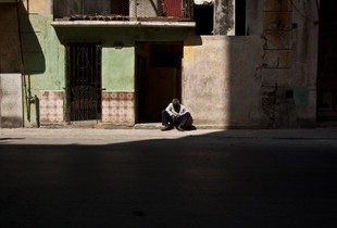 Between light and shadow