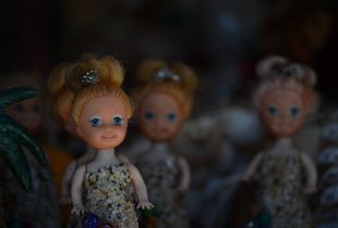 Dolls With Crushed-Seashell Dresses, Playa Linda, Ixtapa, Mexico
