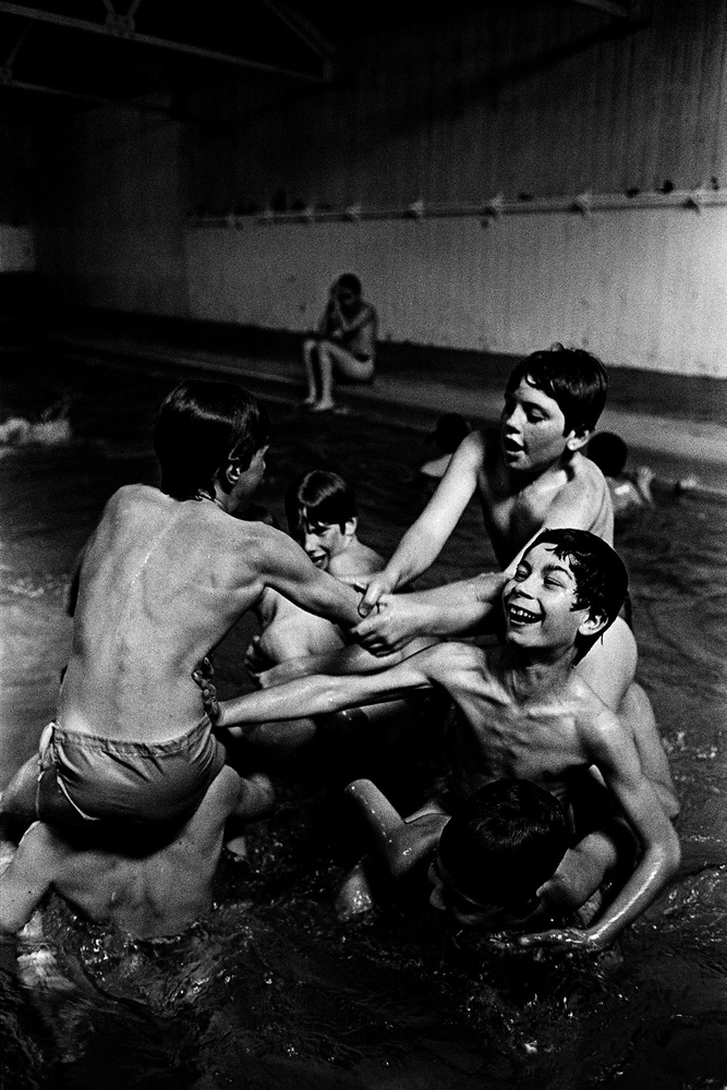 Documentary.Twyford School for boys