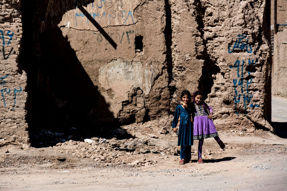 Life in the destruction of historic buildings