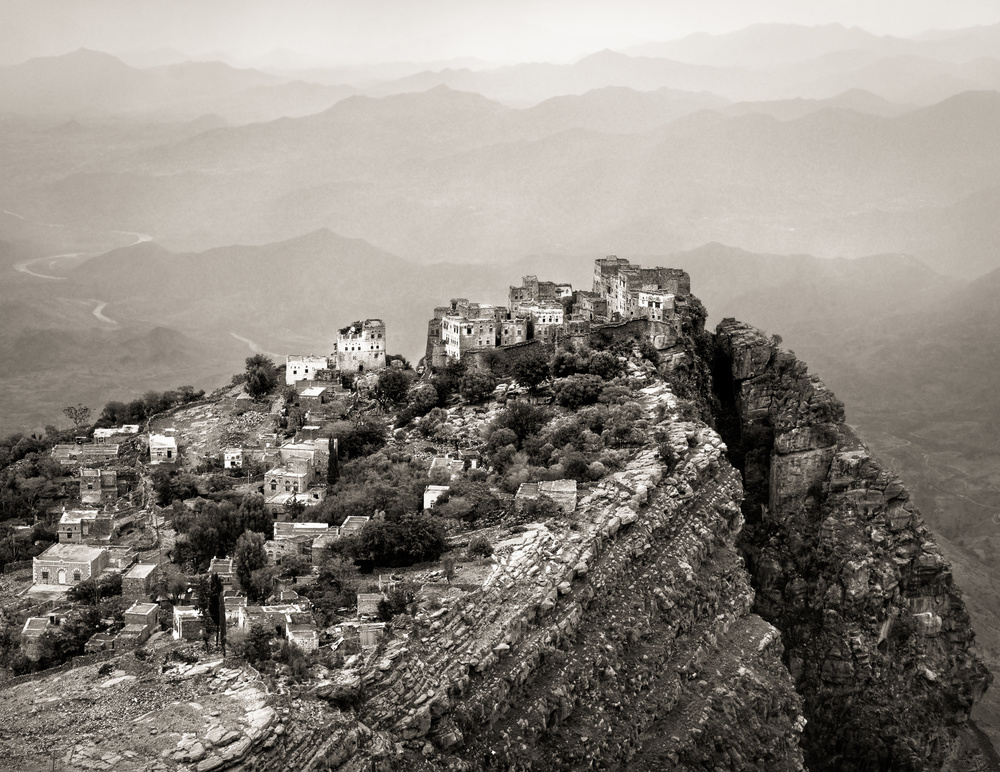 Yemen - Antiquity at the Crossroads