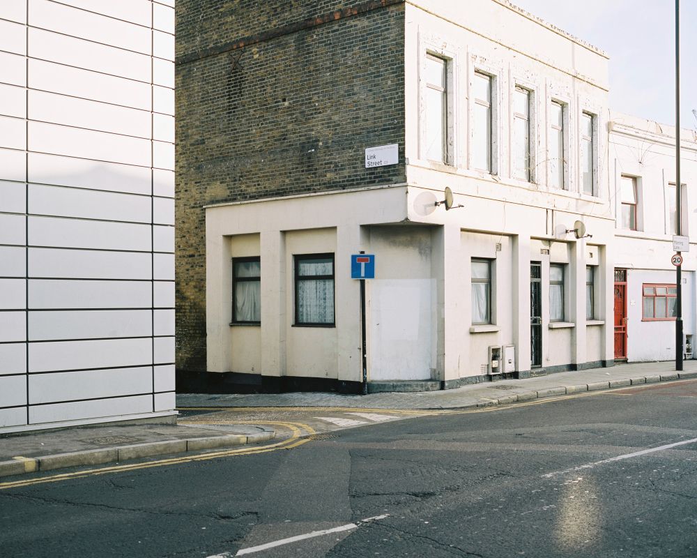 Stemming The Tide : Britain's Knife Crime Crisis