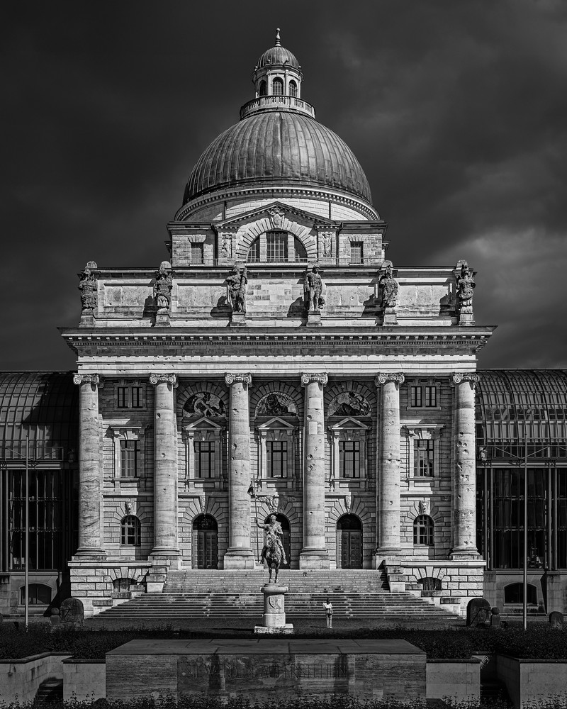 Monumental Scale (Neoclassical style in architecture)