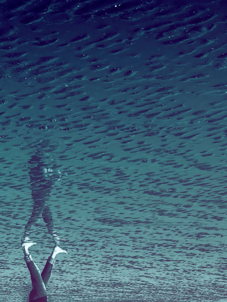Dans l'Infini de l'Eau-Delà