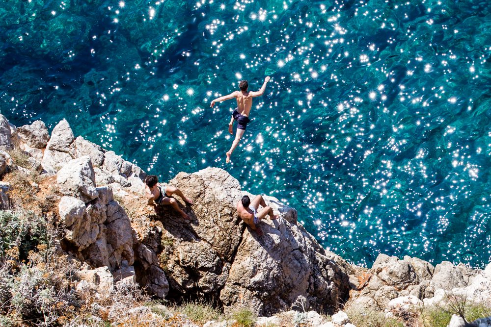 Dive In