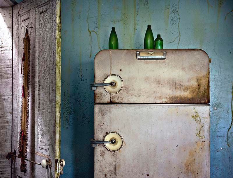 An Abandoned Indiana Farmhouse