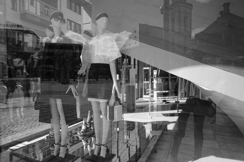 Black & White Street Impressions