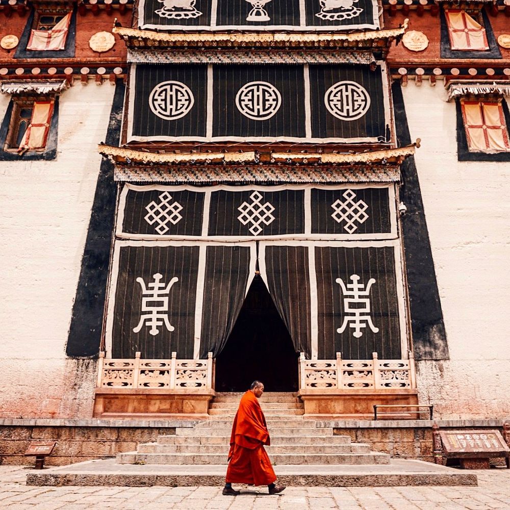 The walking Monk