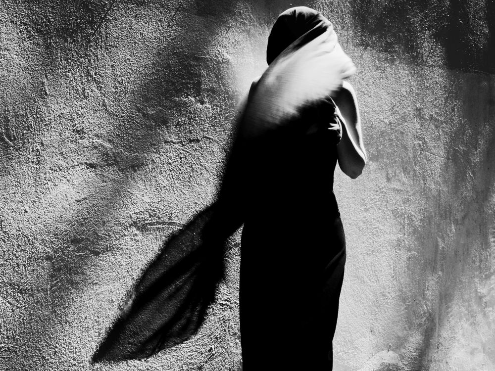 The shadow of things