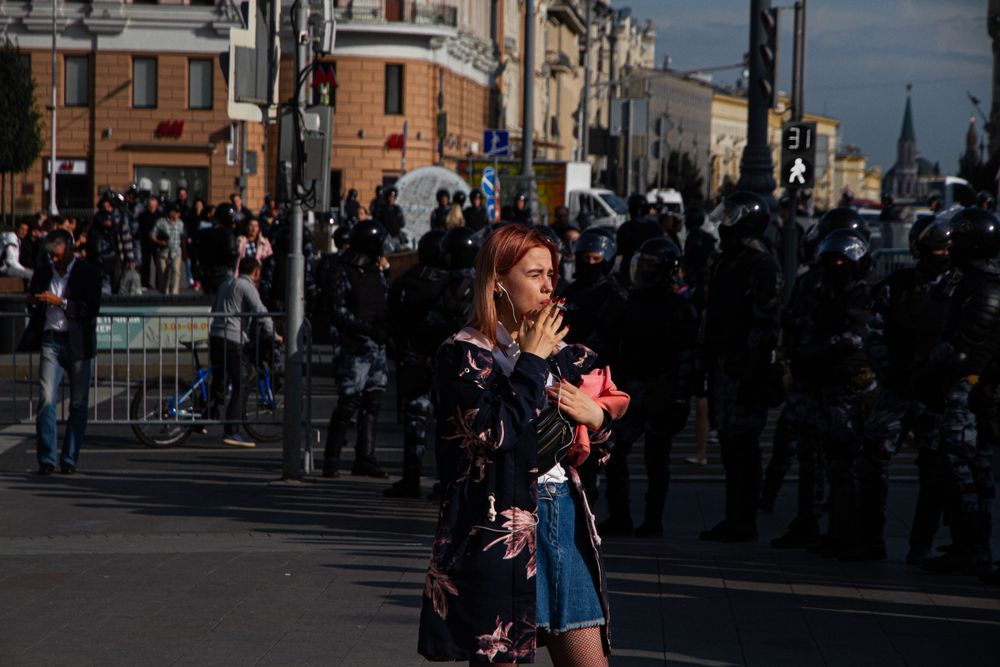 The Constitution of the Russian Federation, Article 31