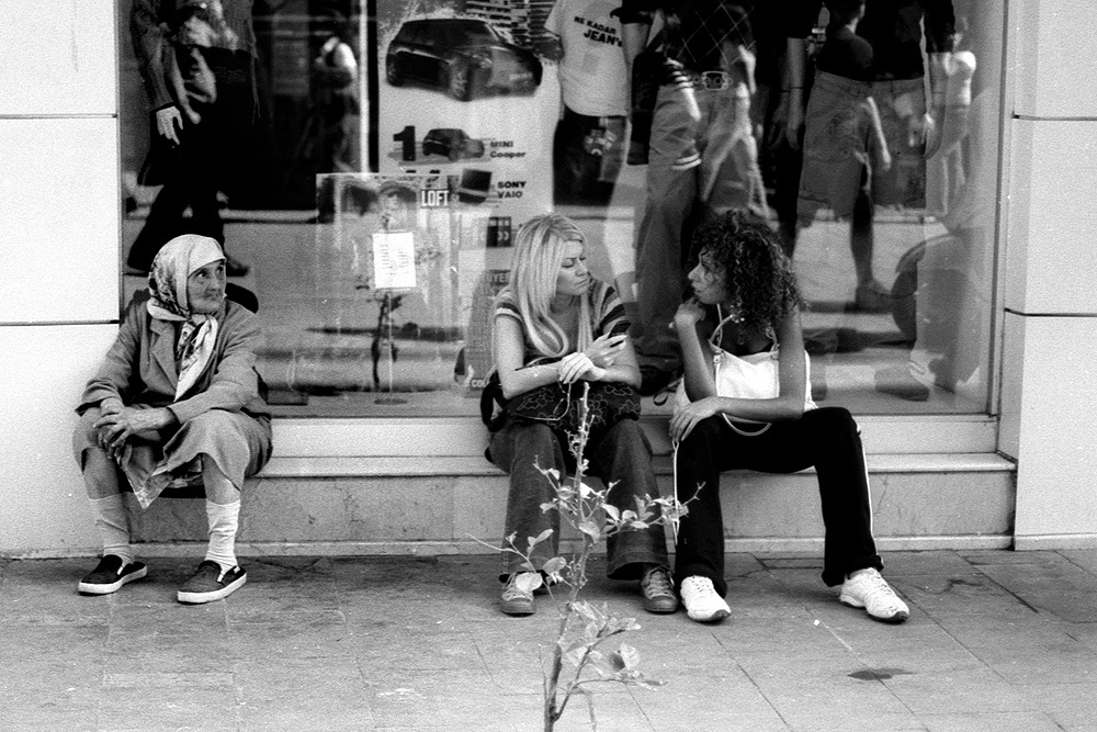 monocrhome izmir-turkey