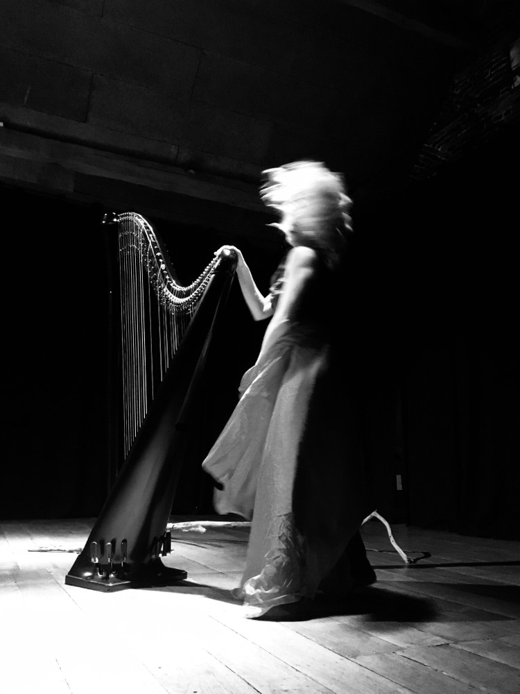 B&W Digital photo