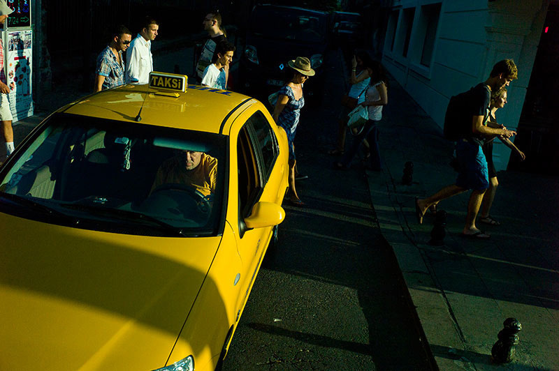 street  (color) 