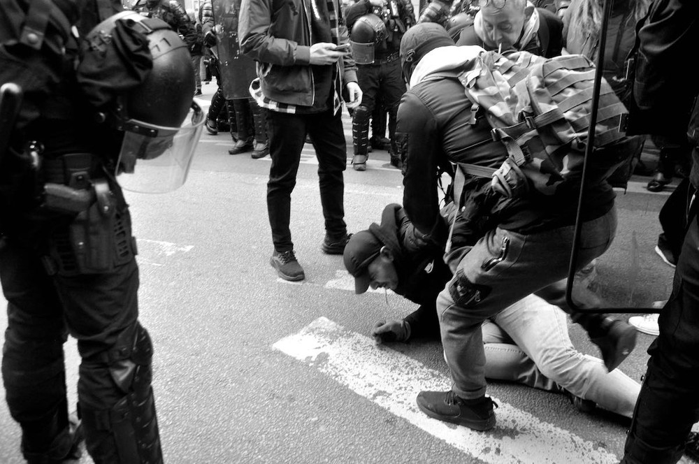 Anti-vaccine pass and Yellow Vests protest