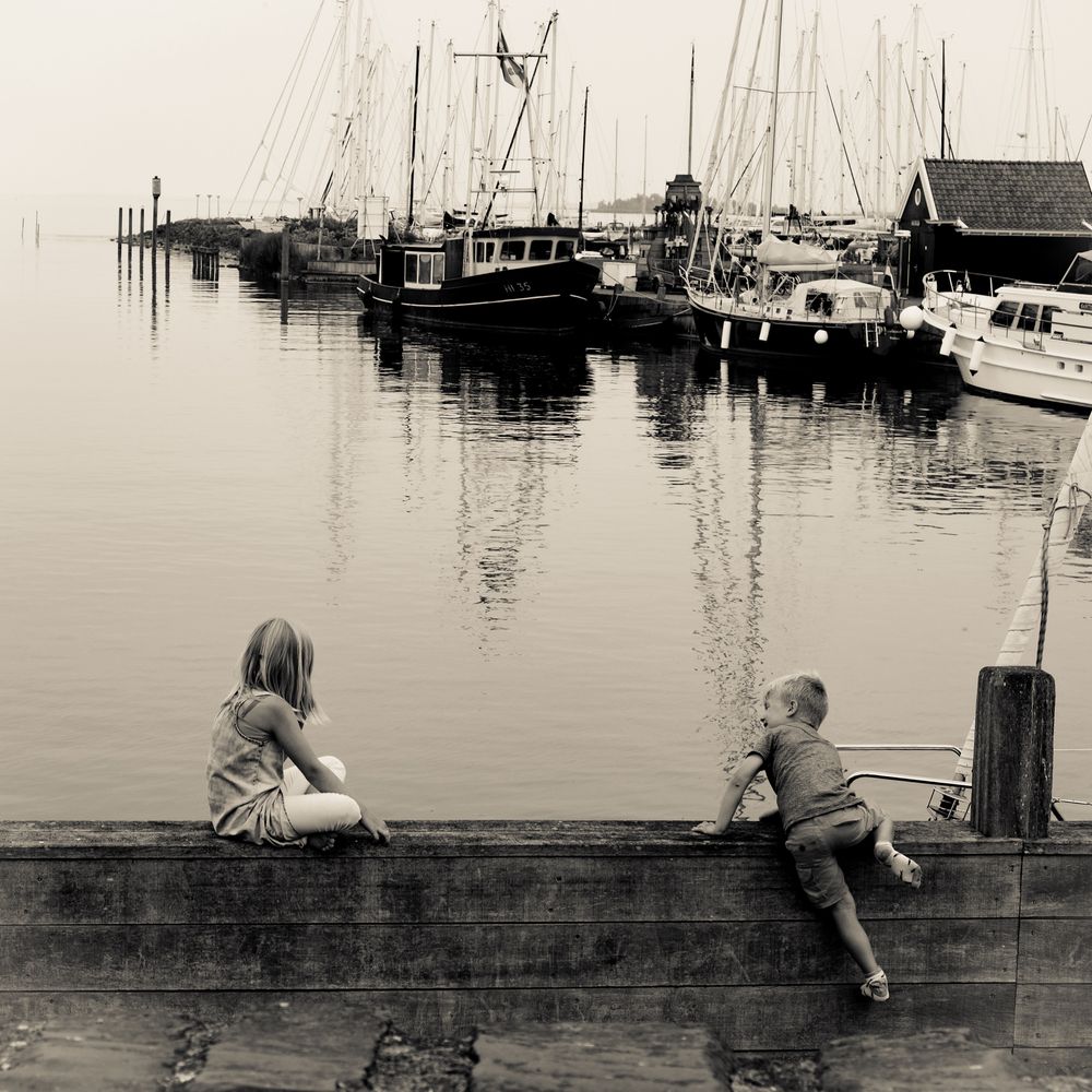 Assorted Street Photographs Around the World