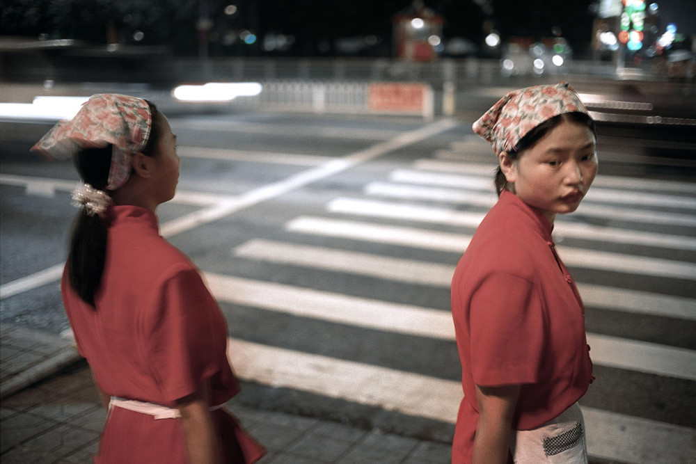 From Somewhere to Nowhere. China's Internal Migrants