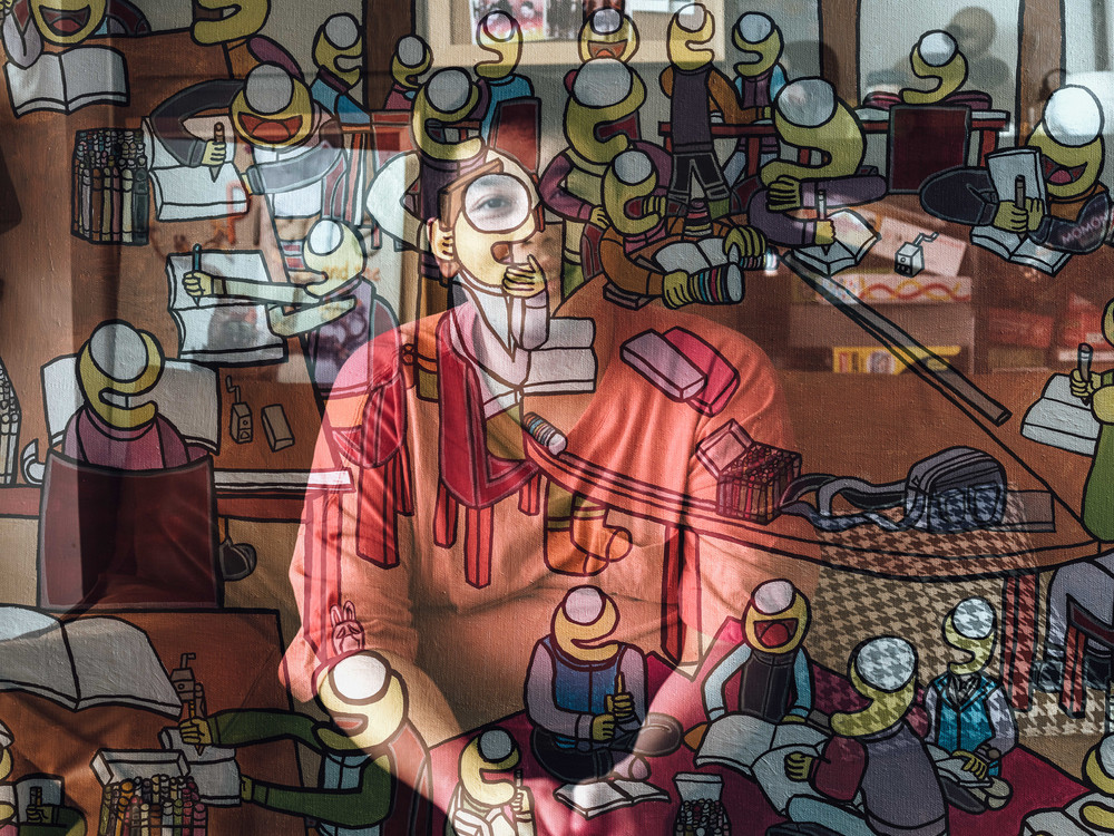 Parallel Isolations: The Inner Vista of Wei Yizhe