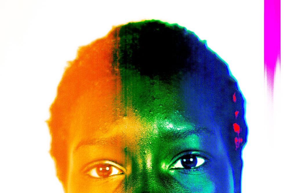 Akot.  Glitched.