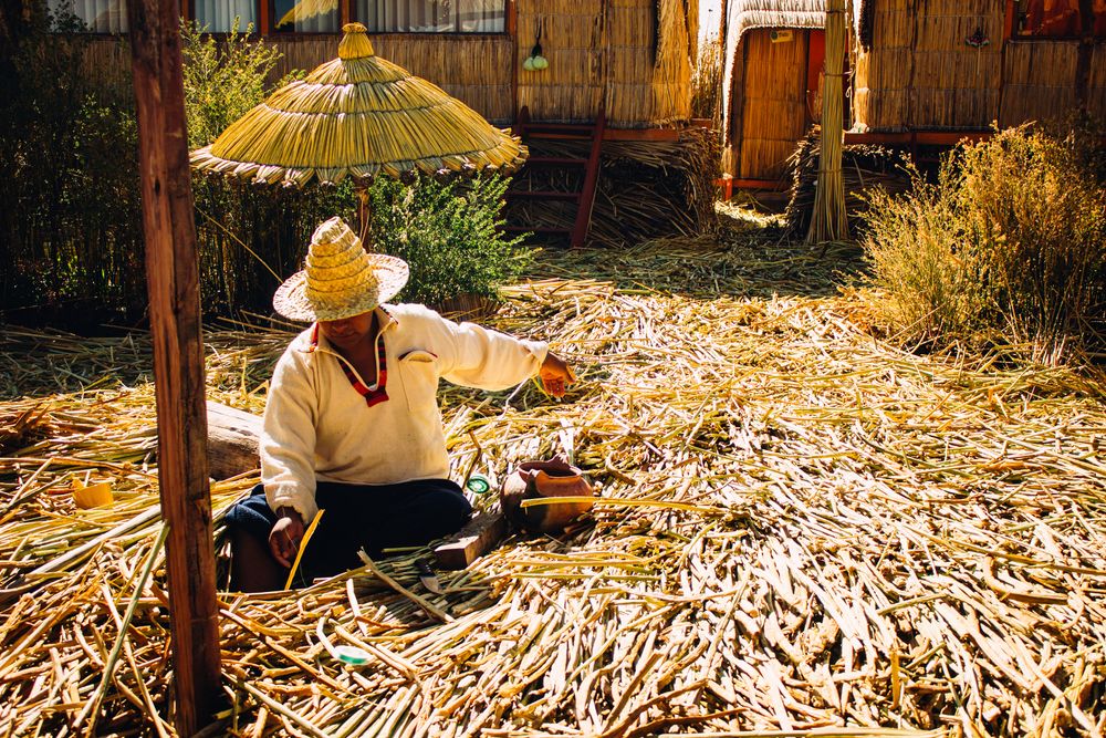 Reed Urbanism: Soft Infrastructures in the Floating City of Uros