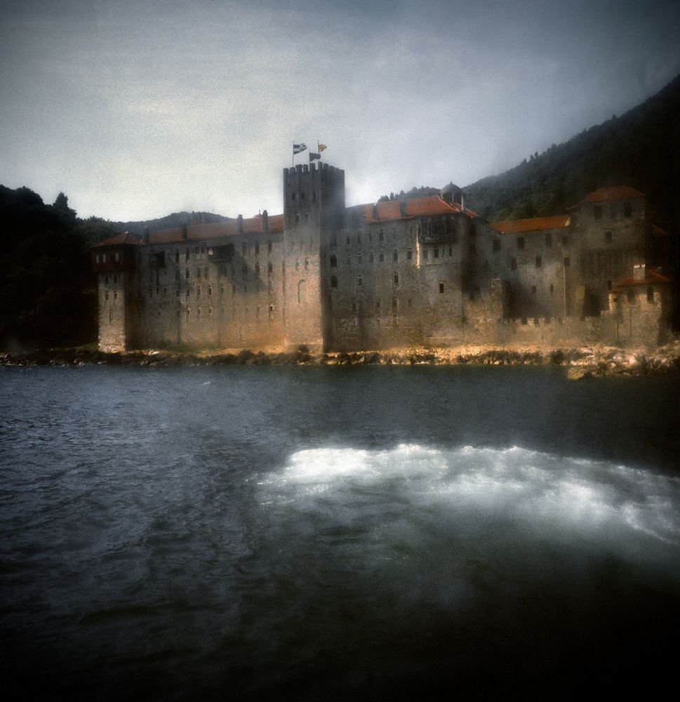 ATHOS: THE COLORS OF FAITH