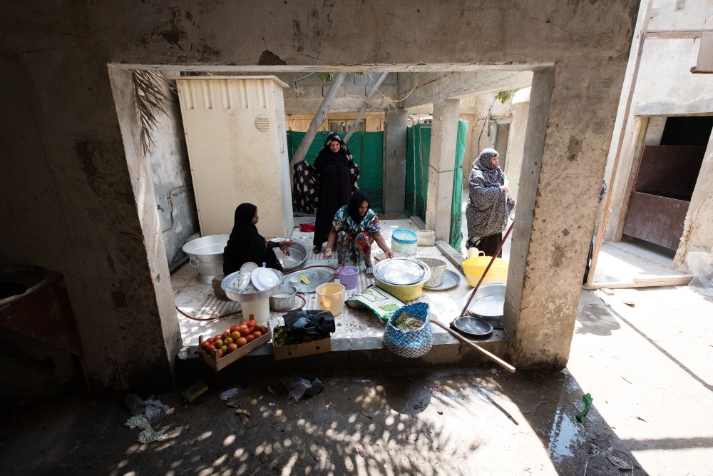 Community and food preparation in Ashoora
