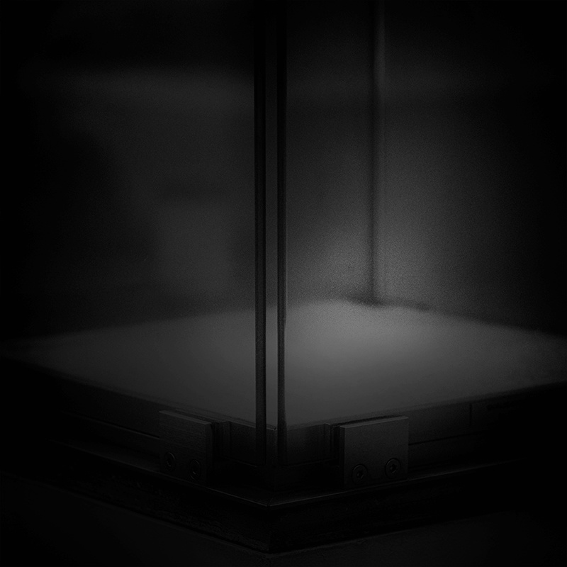 The Confined Room, No. 6