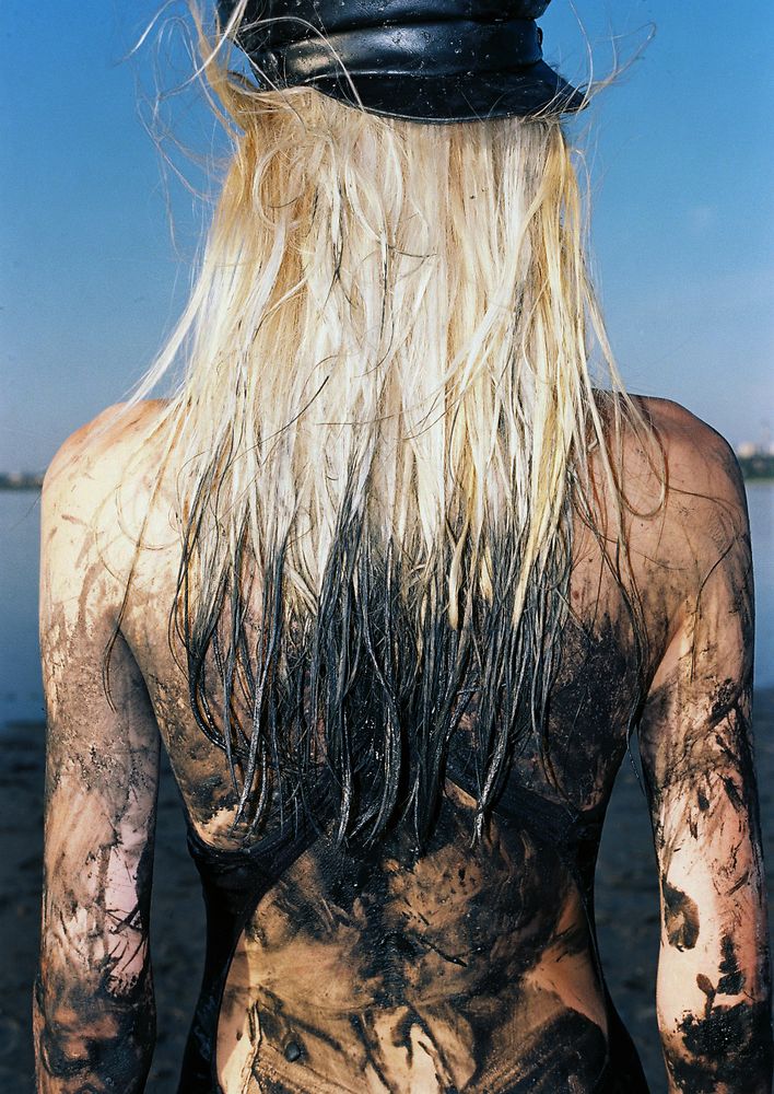 Mud Girl 