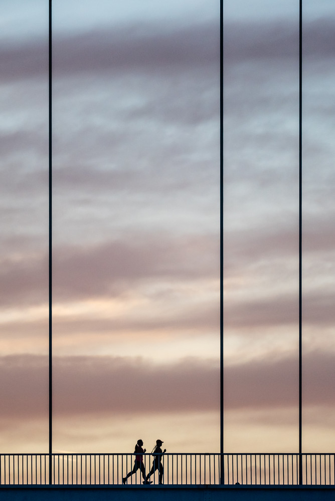 Silhouettes of Elizabeth