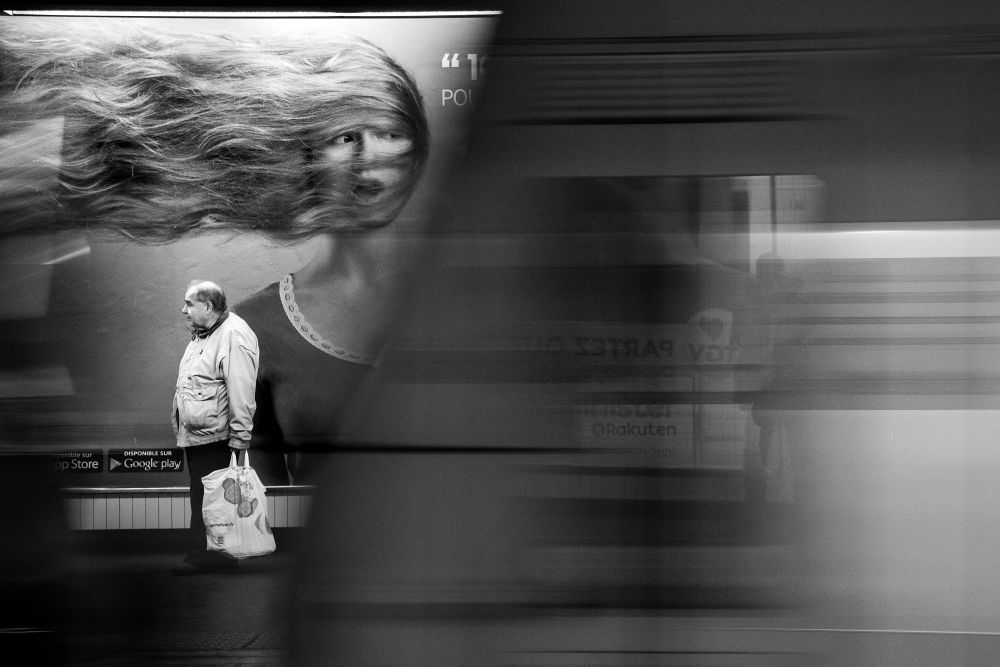 Subway travel companions