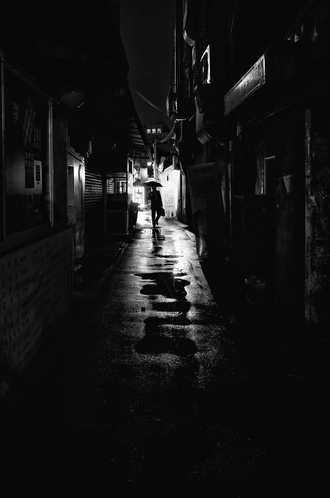 Wallking In Seoul