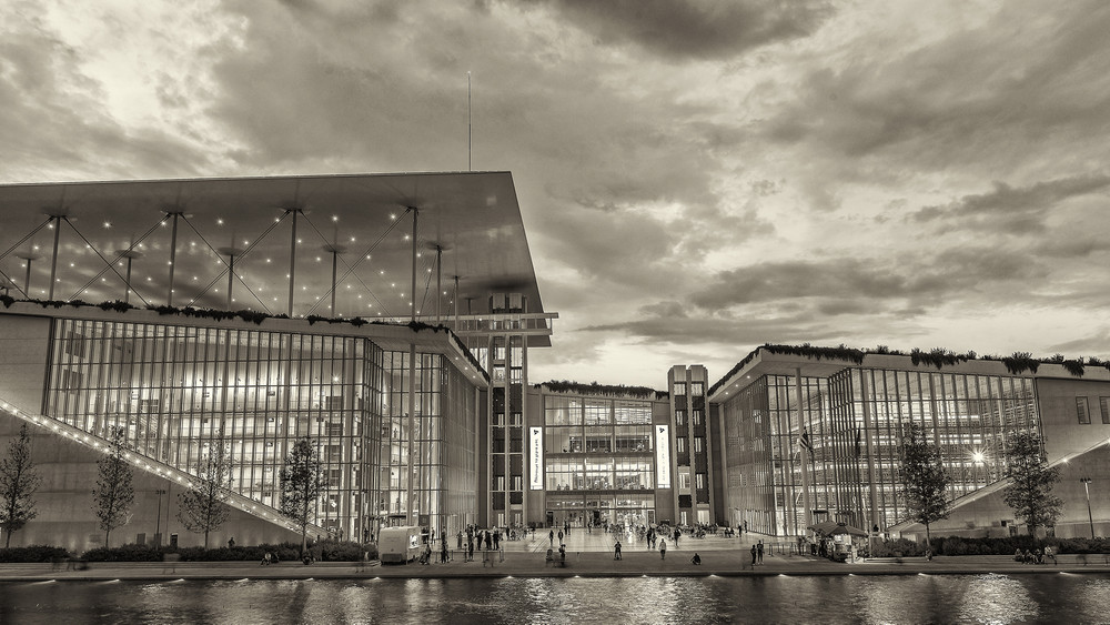 STAVROS NIARCHOS FOUNDATION CULTURAL CENTER