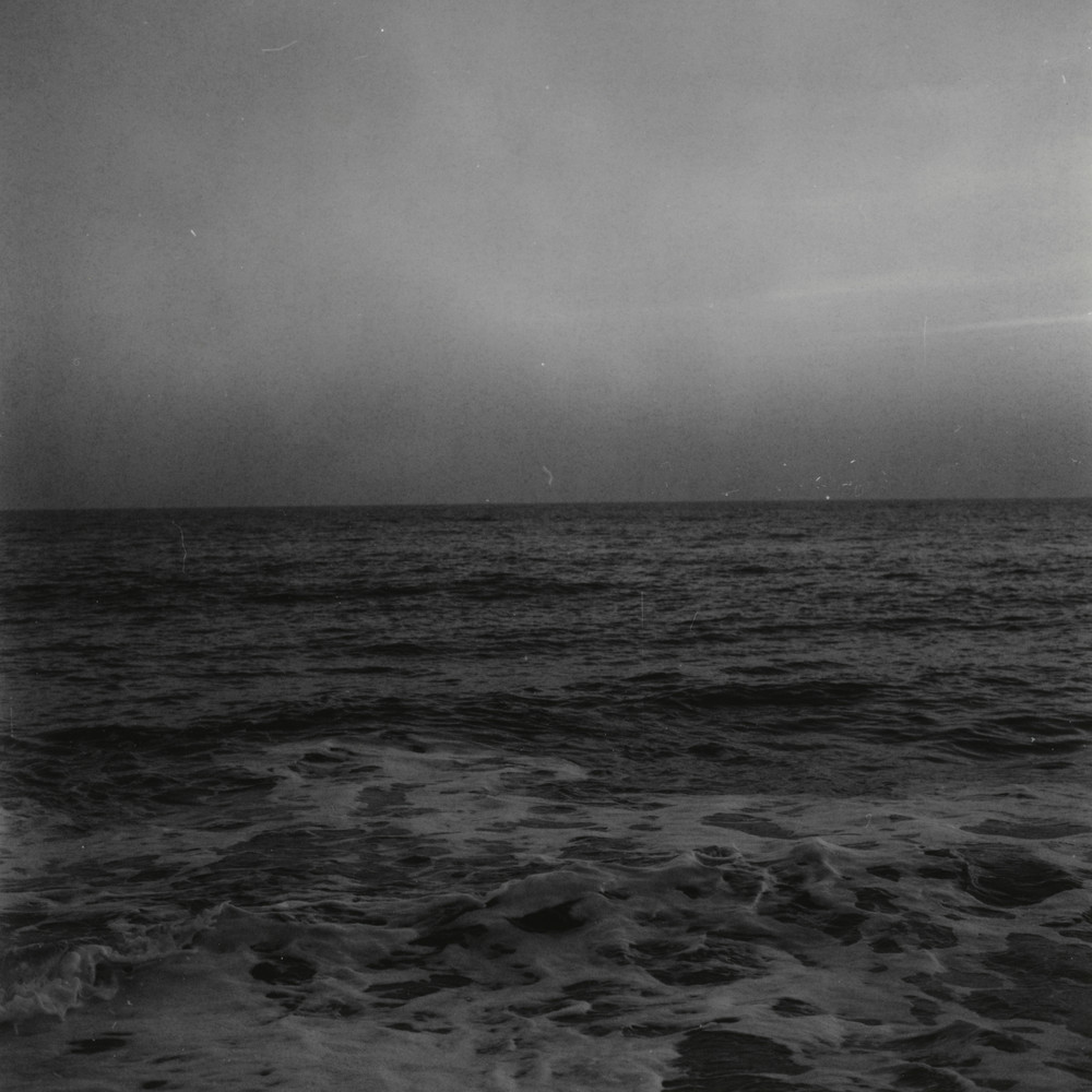 Night is coming, but the rocks are still warm.