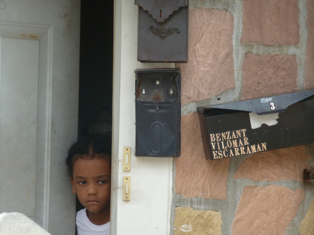 Peregrinations; Corona Queens
