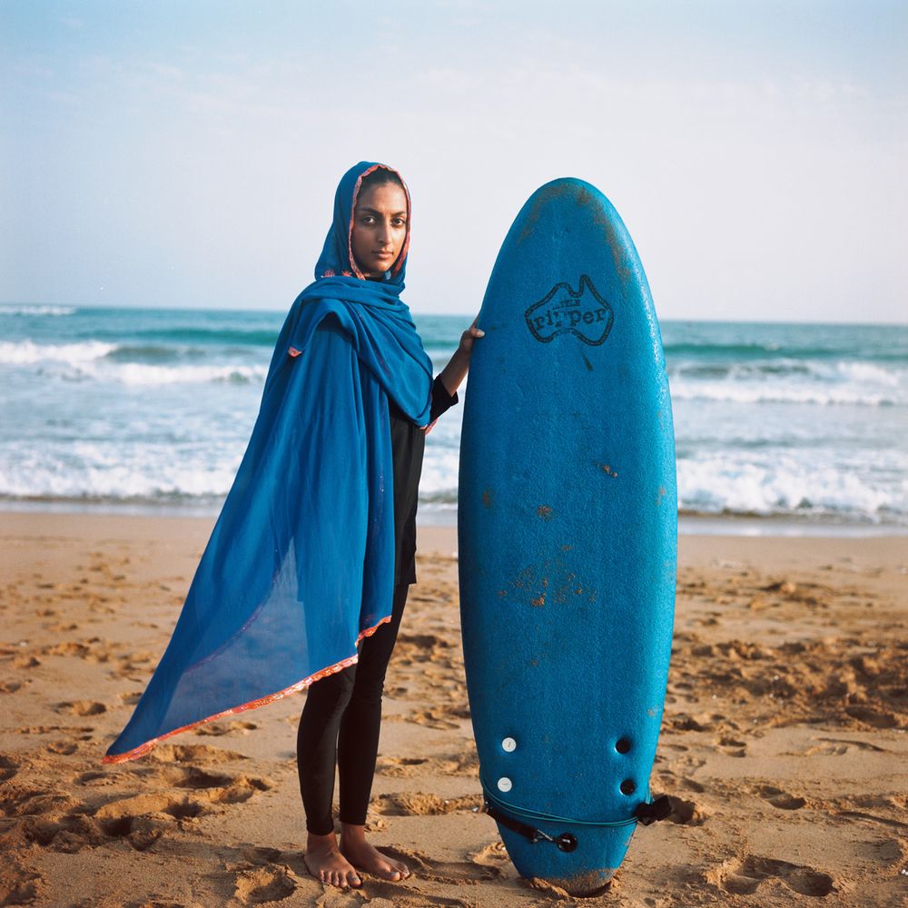 SURFING IRAN 