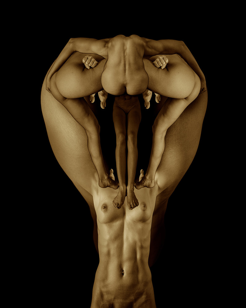 Liosso Art, by Ari Loeb