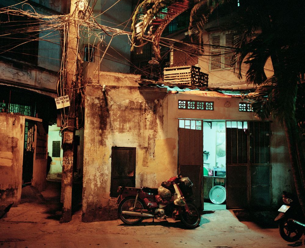 Public Private Hanoi