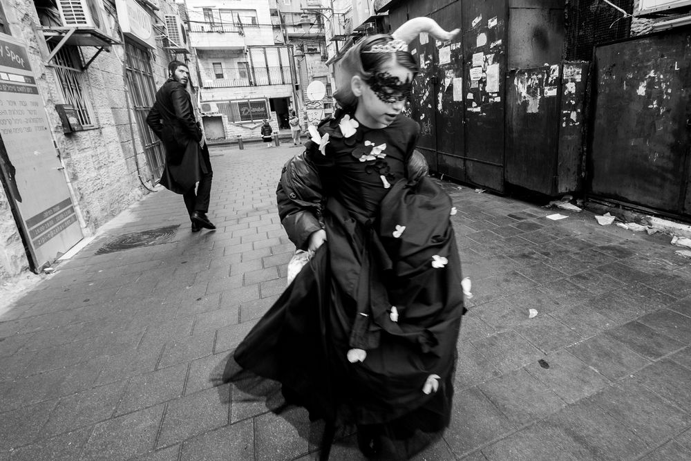 Purim in Mea Shearim