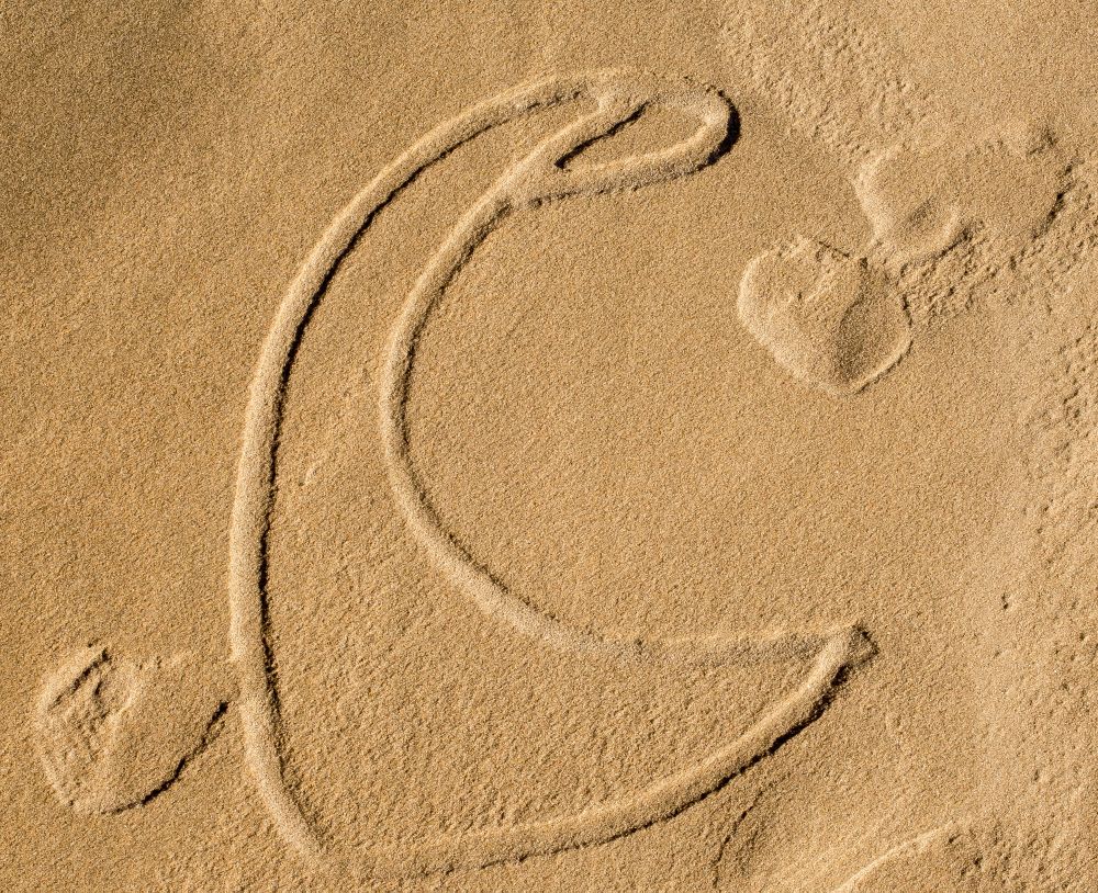 Abstracts in water and sand