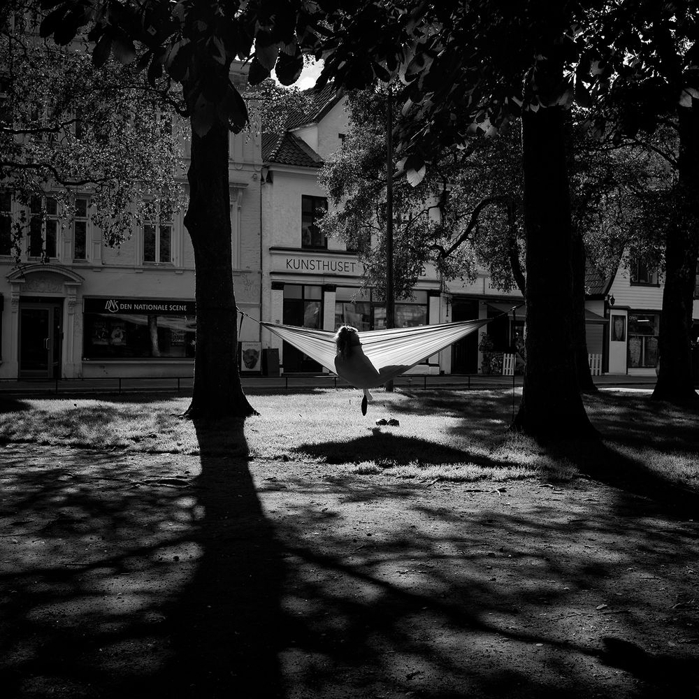 Ragnar B Varga The Lonely City Lensculture
