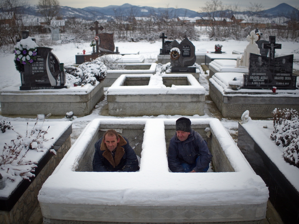 The gravediggers of the Village